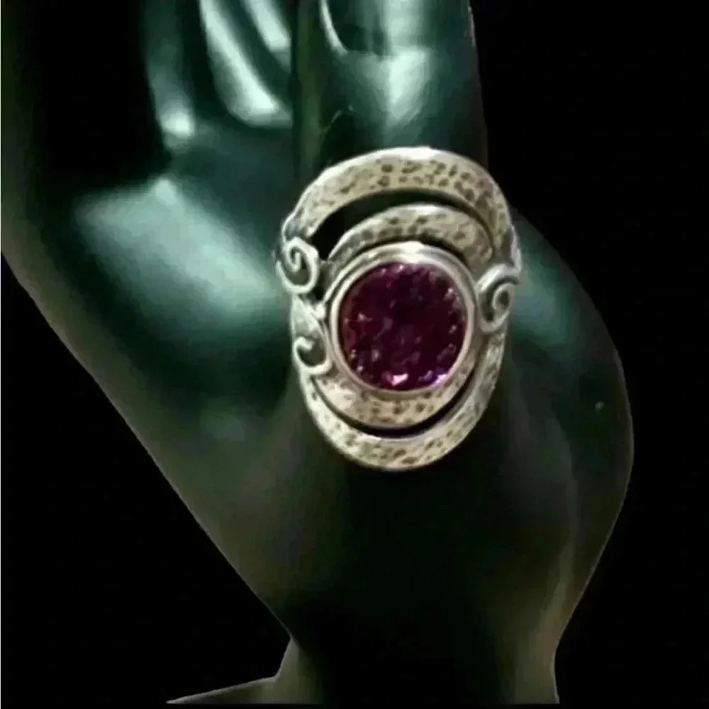 Rare Vintage Sterling Silver 925 
Large Oval Ornate Amethyst Statement Ring